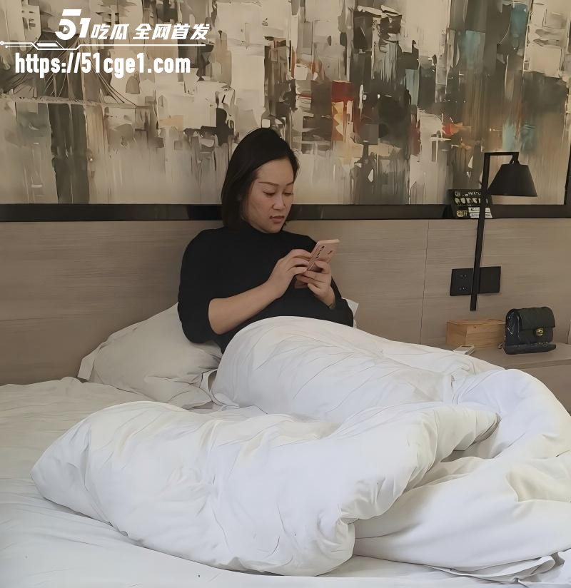 浙江烟酒行老板娘魏翠萍车震偷情03 浙江烟酒行老板娘魏翠萍车震偷情03