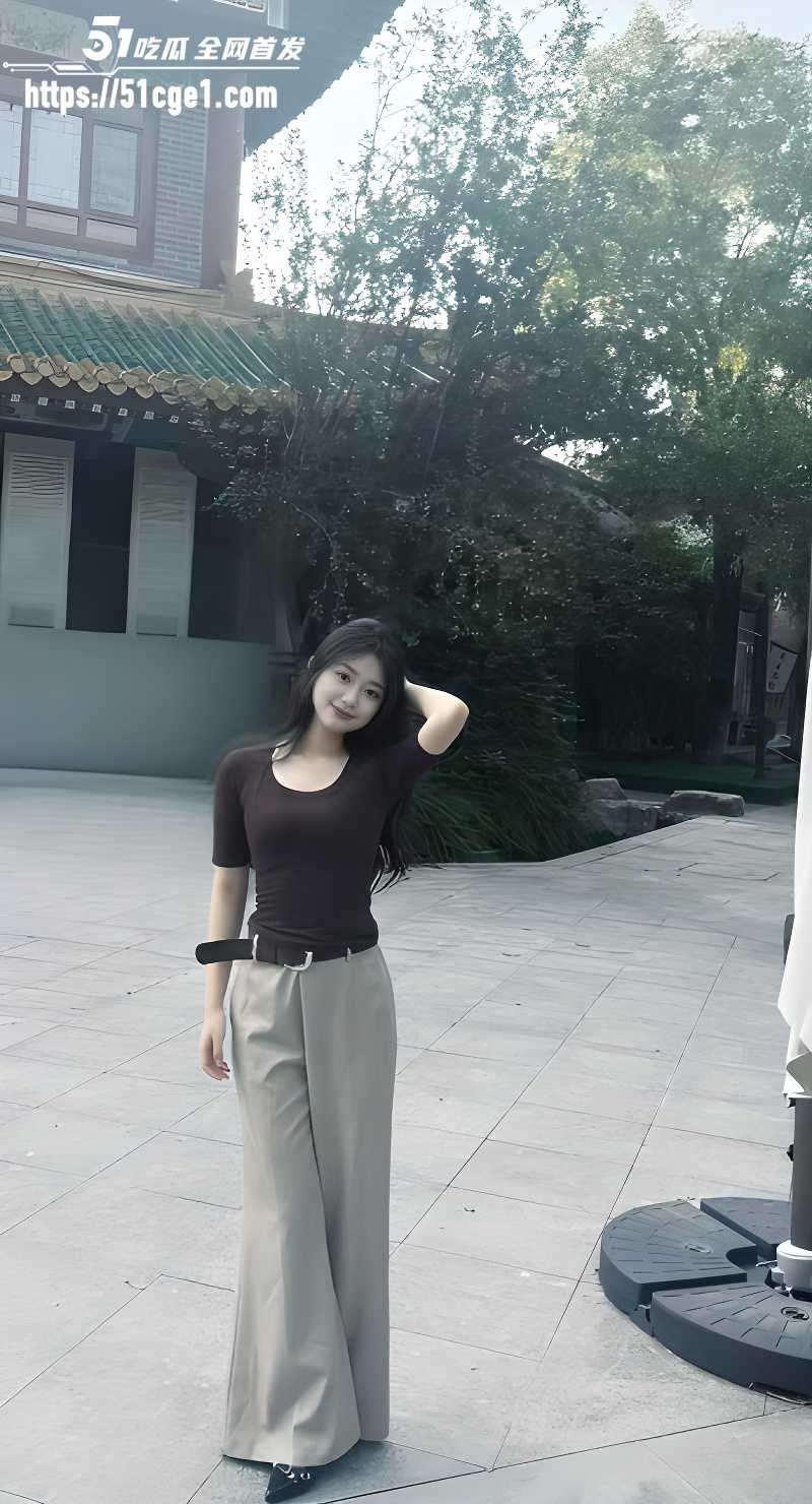刺激户外车震1 刺激户外车震1