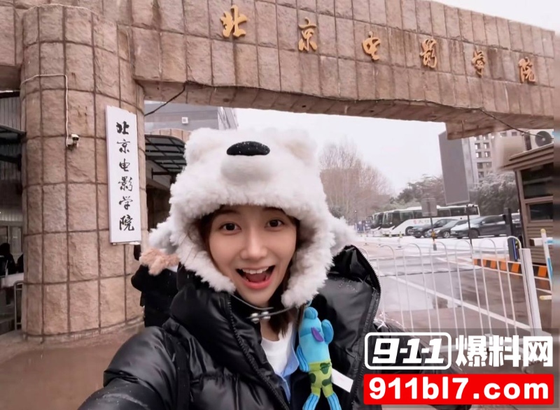 北电表演系女神 张宜佳 24