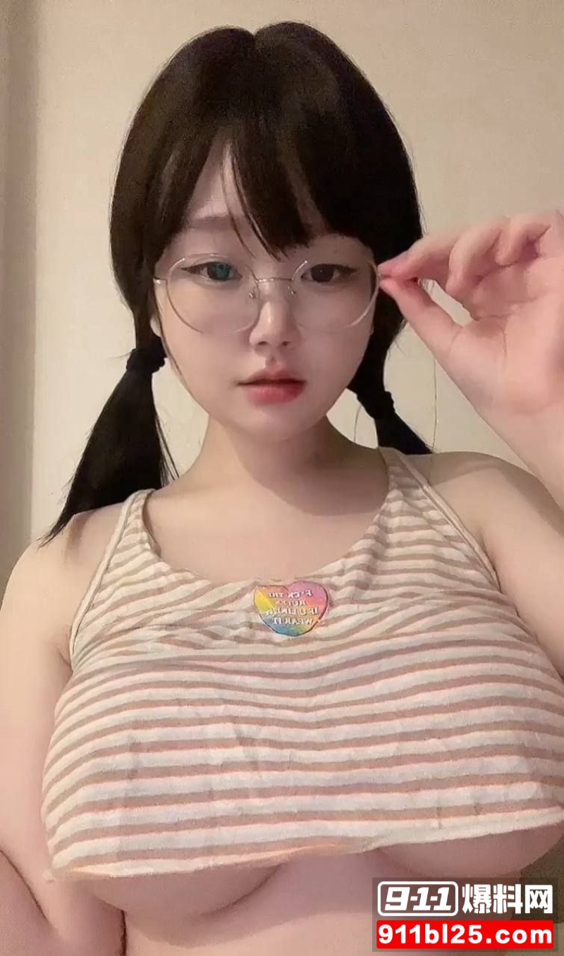 极品反差微胖萝莉1