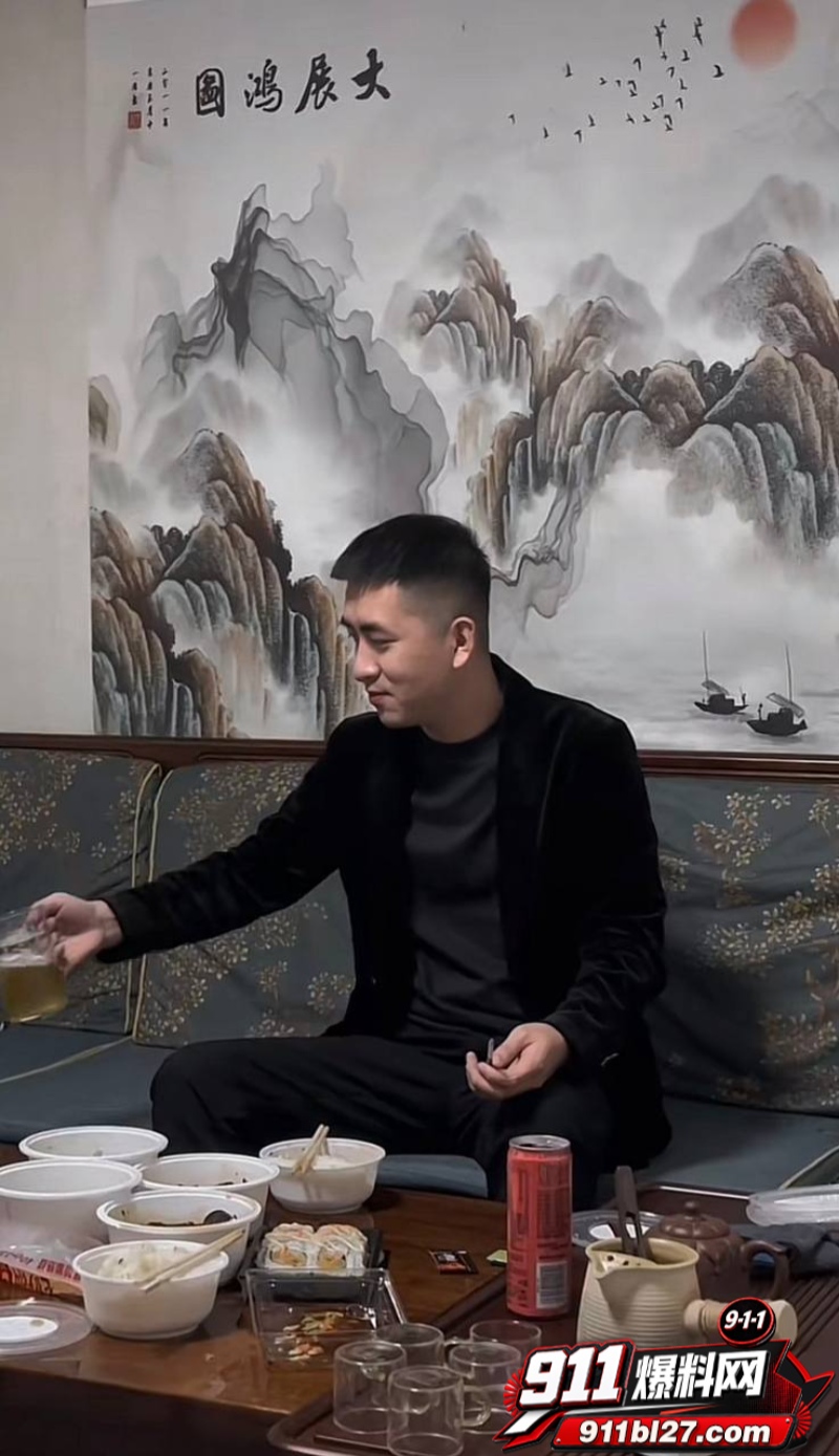 男网红李老板出轨 9
